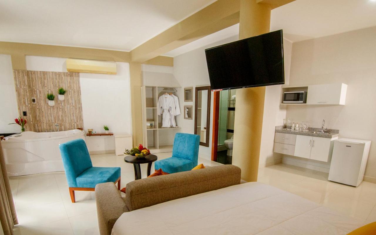 Vuelo 78 Hotel Тарапото Экстерьер фото